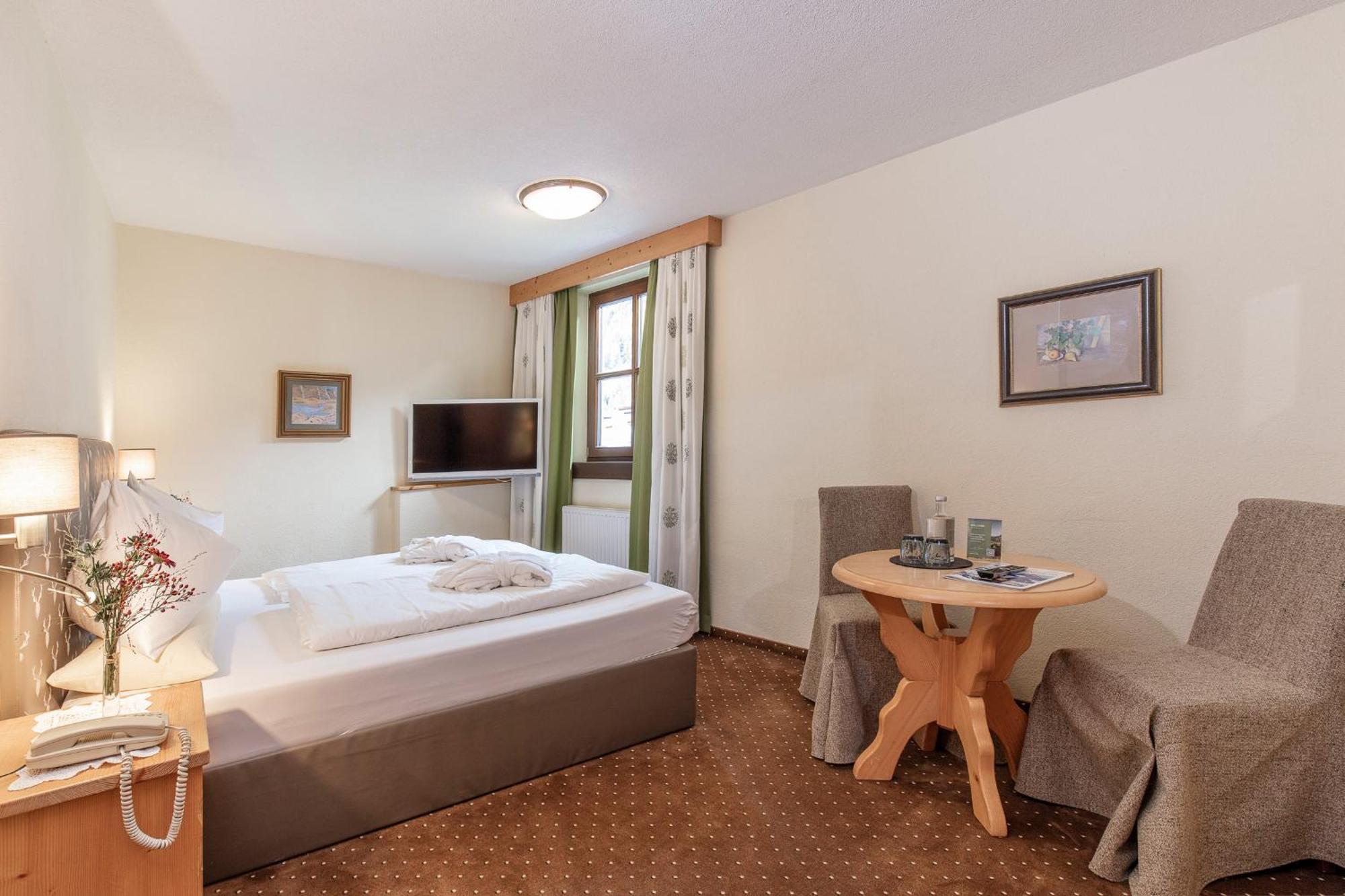 Hotel Hubertus Inkl Summer Card Solden Exterior photo
